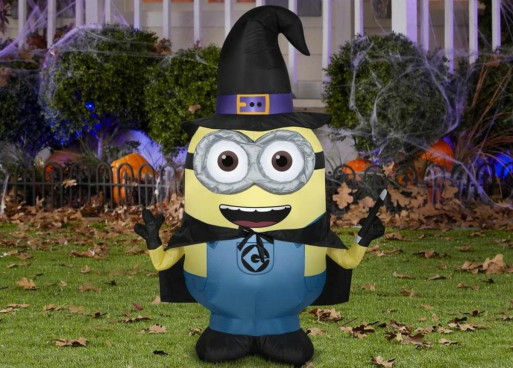 Minion Halloween Inflatable