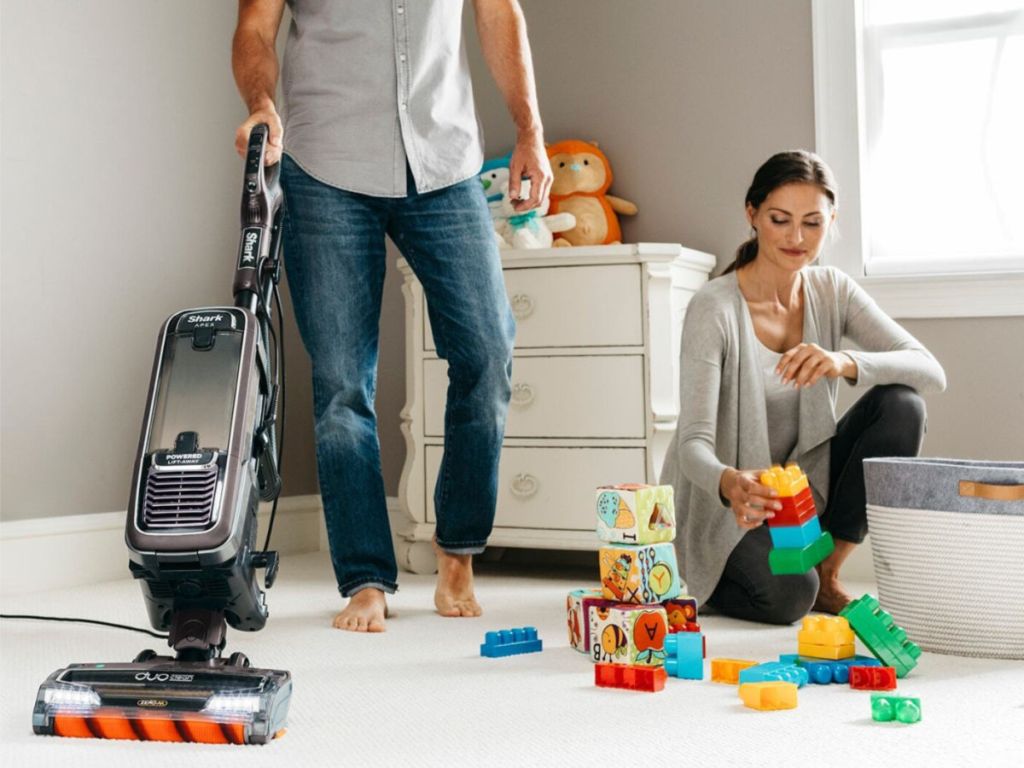 Shark APEX DuoClean with Zero-M Self-Cleaning Brushroll Powered Lift-Away Upright Vacuum