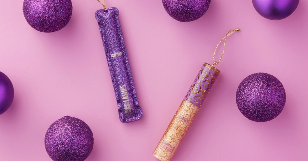 Tarte ornaments