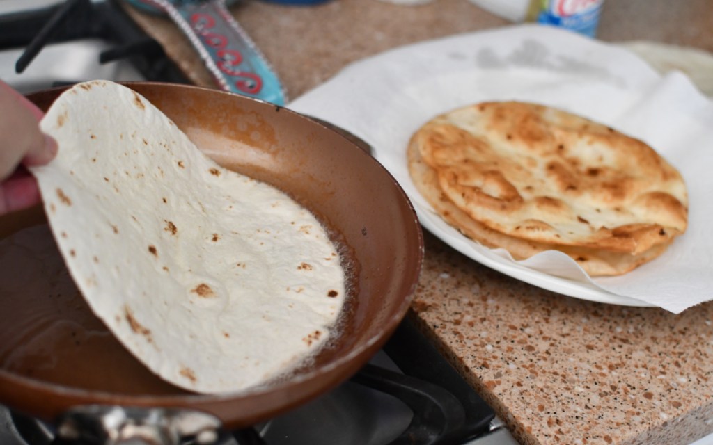 frying tortilla 