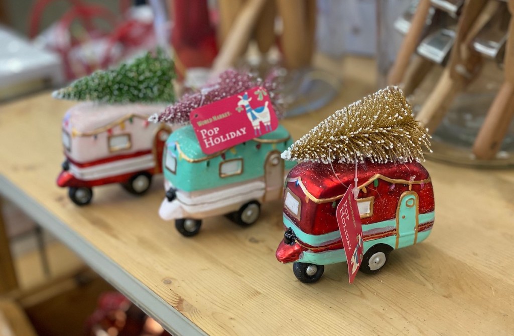 christmas trailers ornaments with trees on top