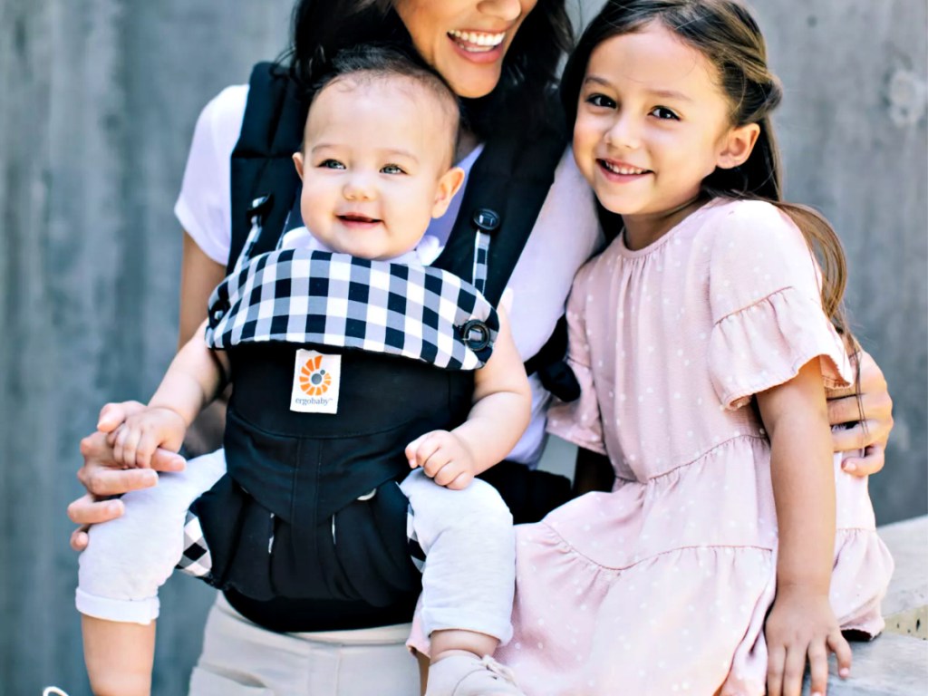 Ergobaby 360 All Carry Positions Ergonomic Baby Carrier with family