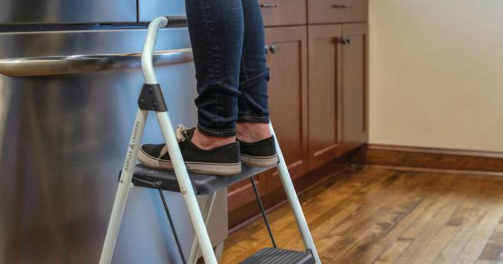 Gorilla 2-Step Ladder