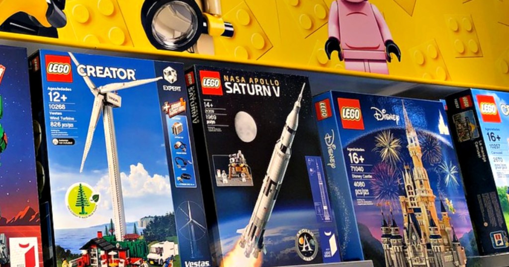 LEGO NASA Apollo Saturn V