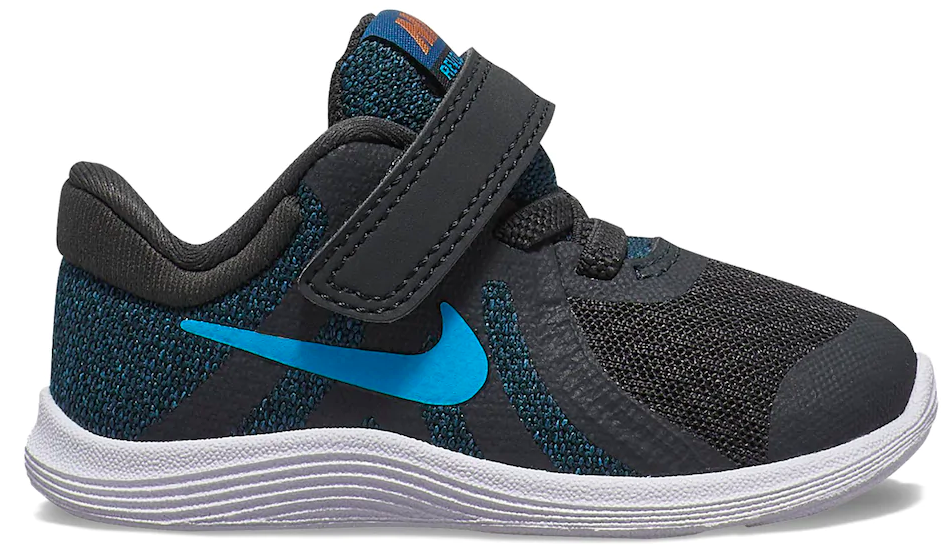 Nike Sneakers with blue outlining