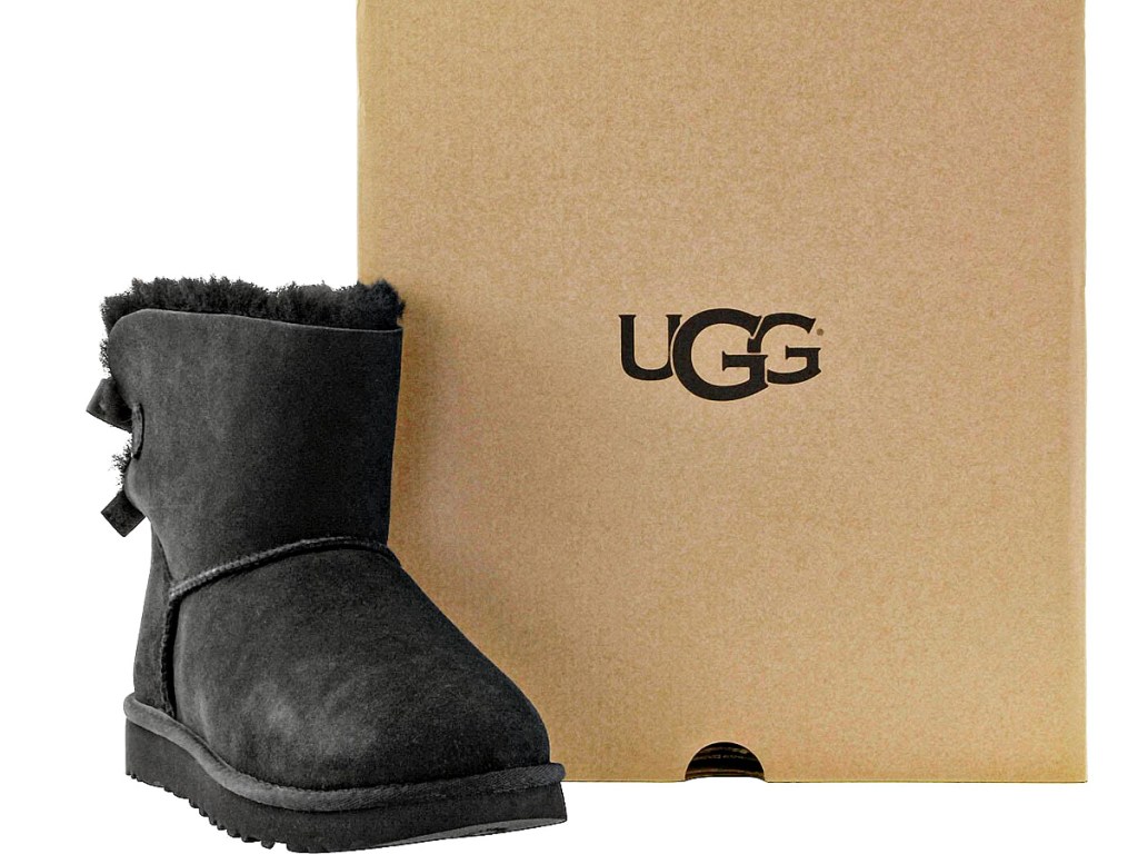 UGG Women's Bailey Bow Boots black