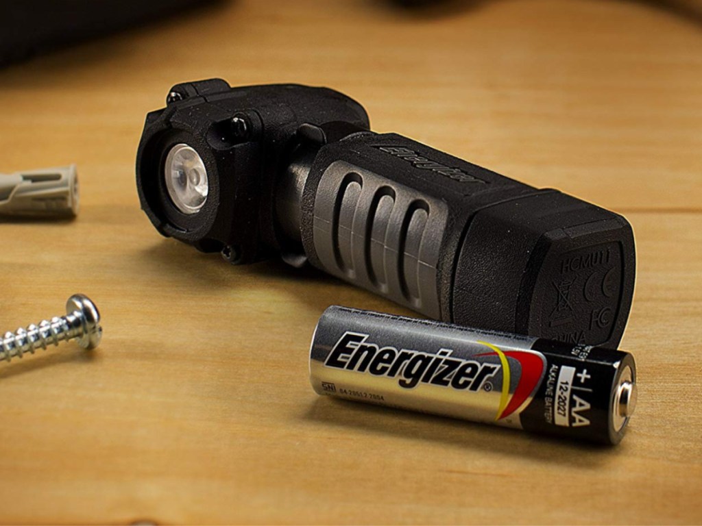 Energizer Magnetic LED Flashlight