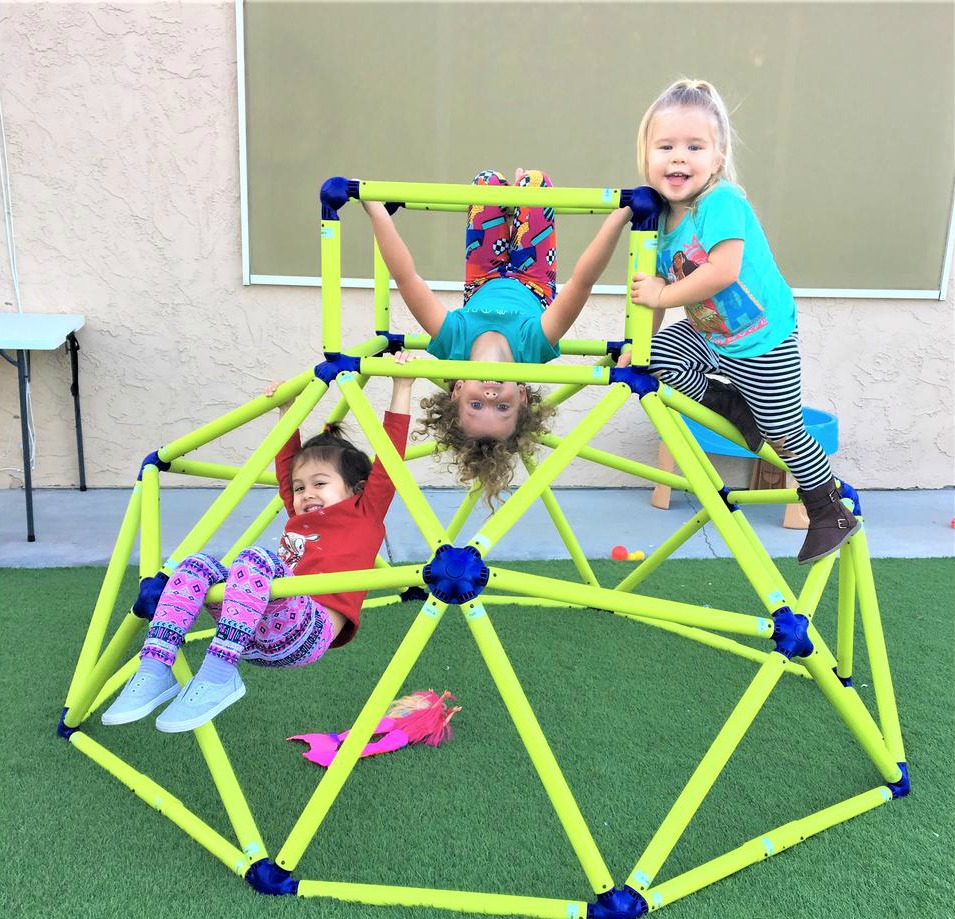 Eezy Peezy Dome Climber with kids on it-2