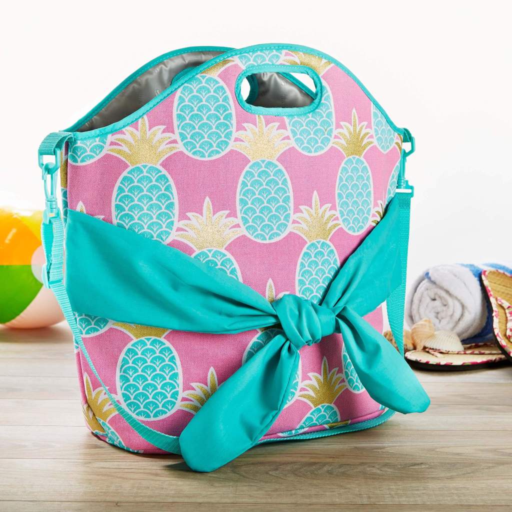 Fit & Fresh Pineapple Beach Bag on countertop