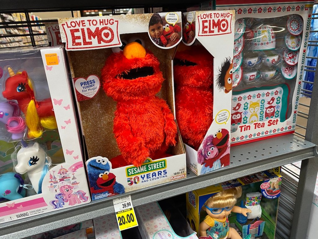 Kroger love to hug elmo