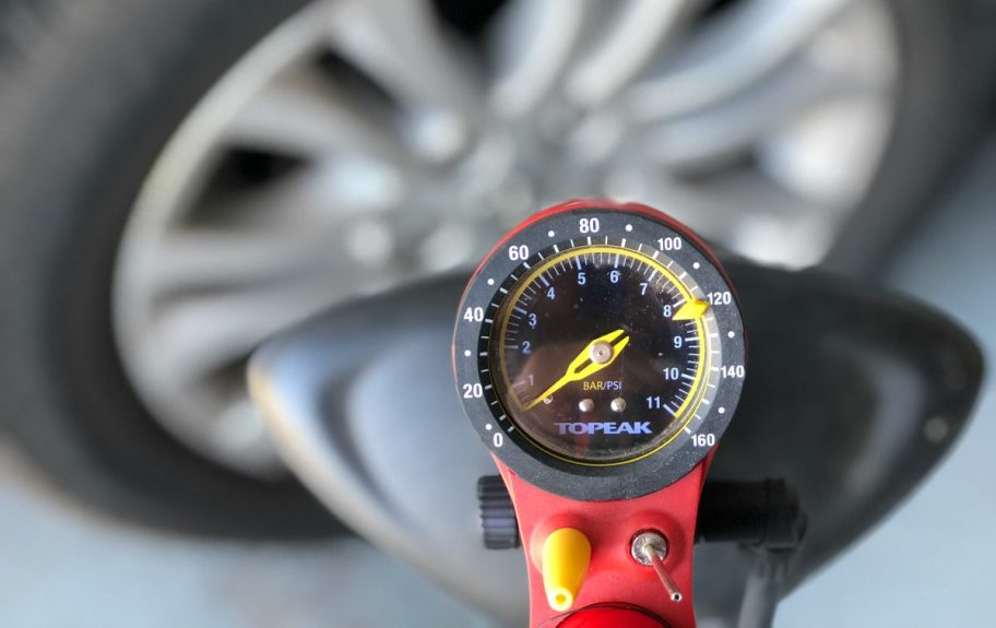 tire-pressure-gauge