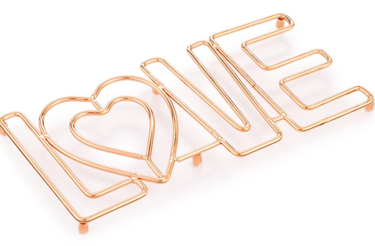 Love trivet