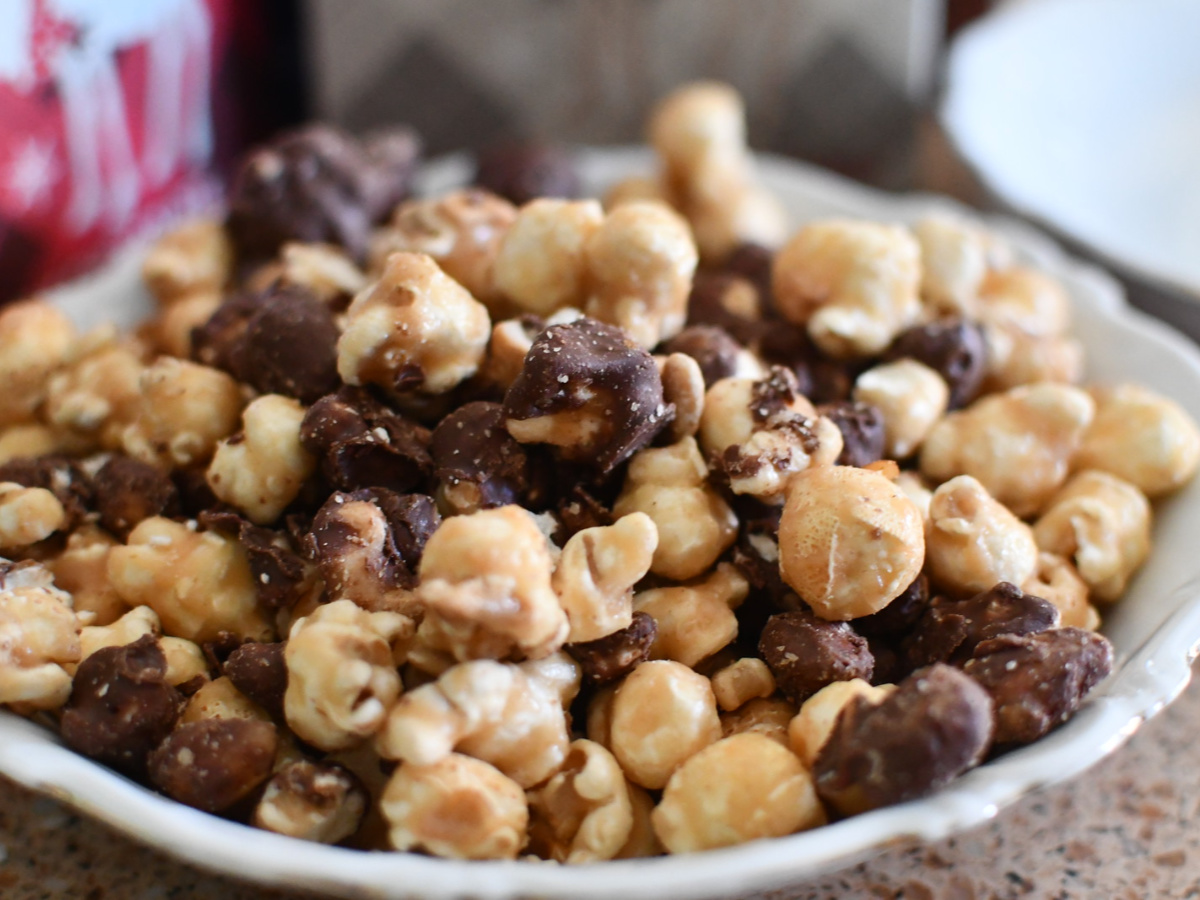 bowl of moose munch