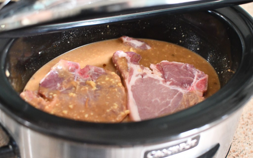 pork chops in slow cooker