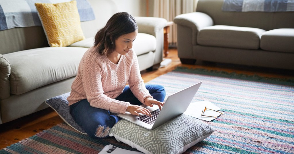 woman on laptop