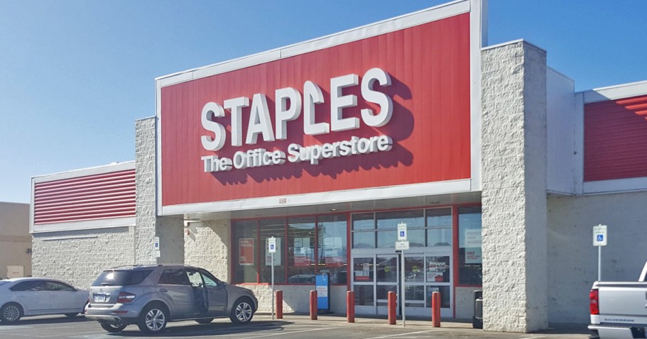 Staples Black Friday Sale Starts 11/17 | Save On Laptops, Luggage, Photo Gifts, & More