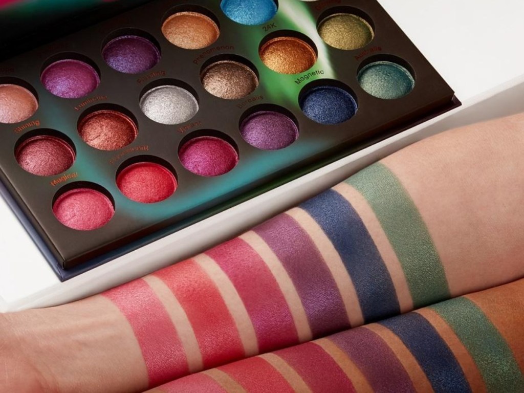 BH Cosmetics Aurora Light Baked Eyeshadow palette swatches