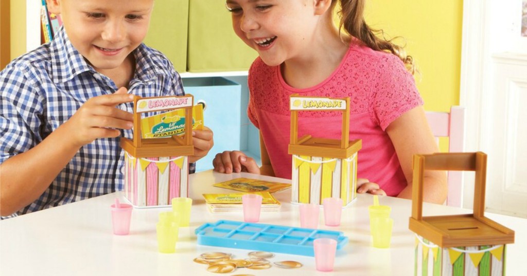 boy and girl playing Lil Lemonade Stand