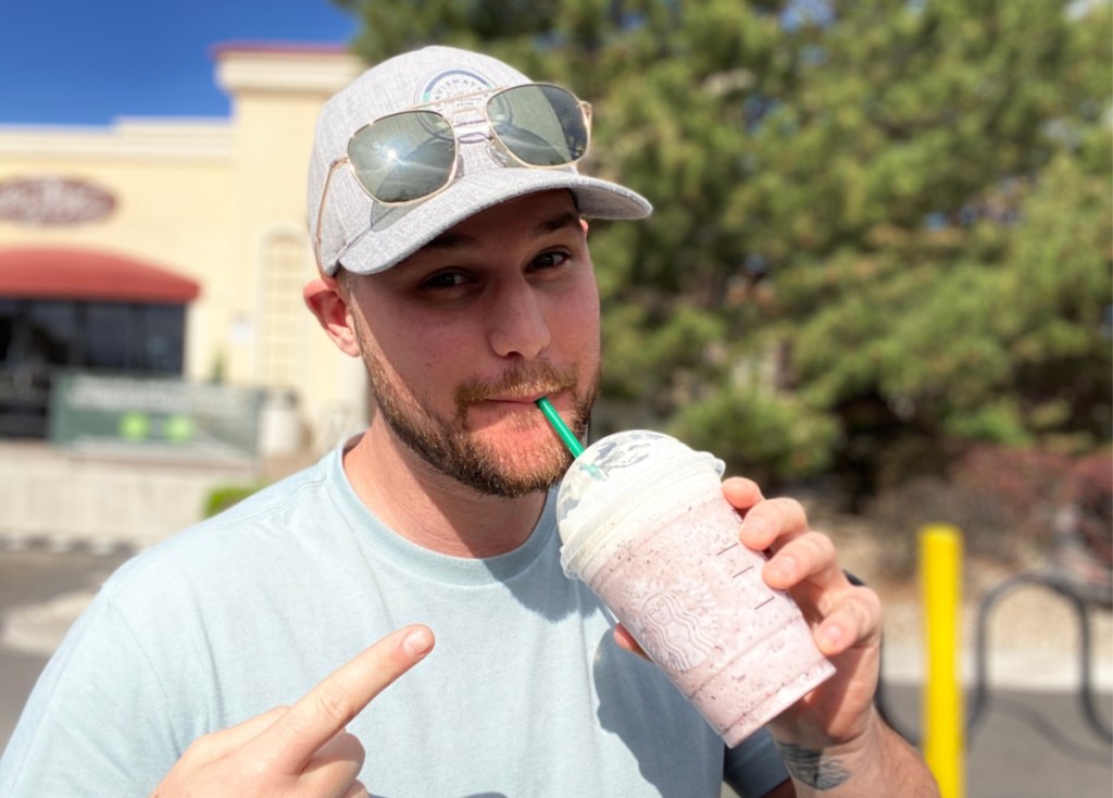 stetson strabucks captain crunch frap outside of store