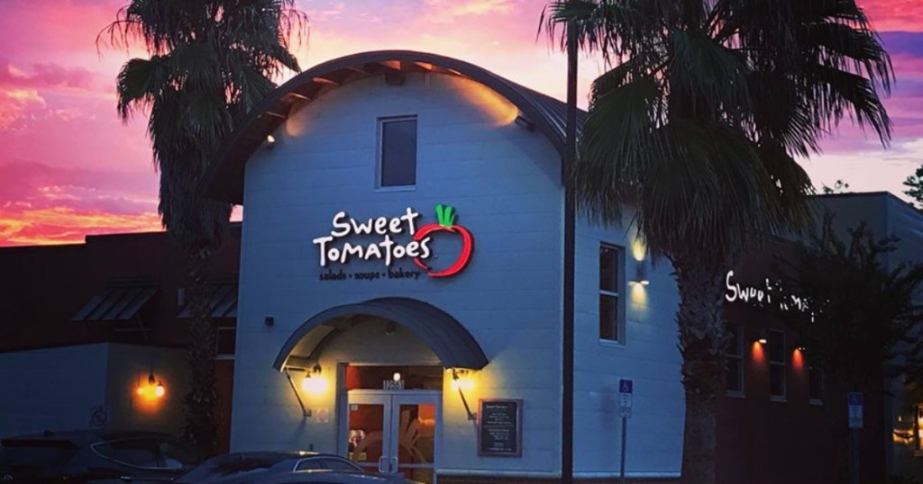 Sweet Tomatoes exterior at sunset