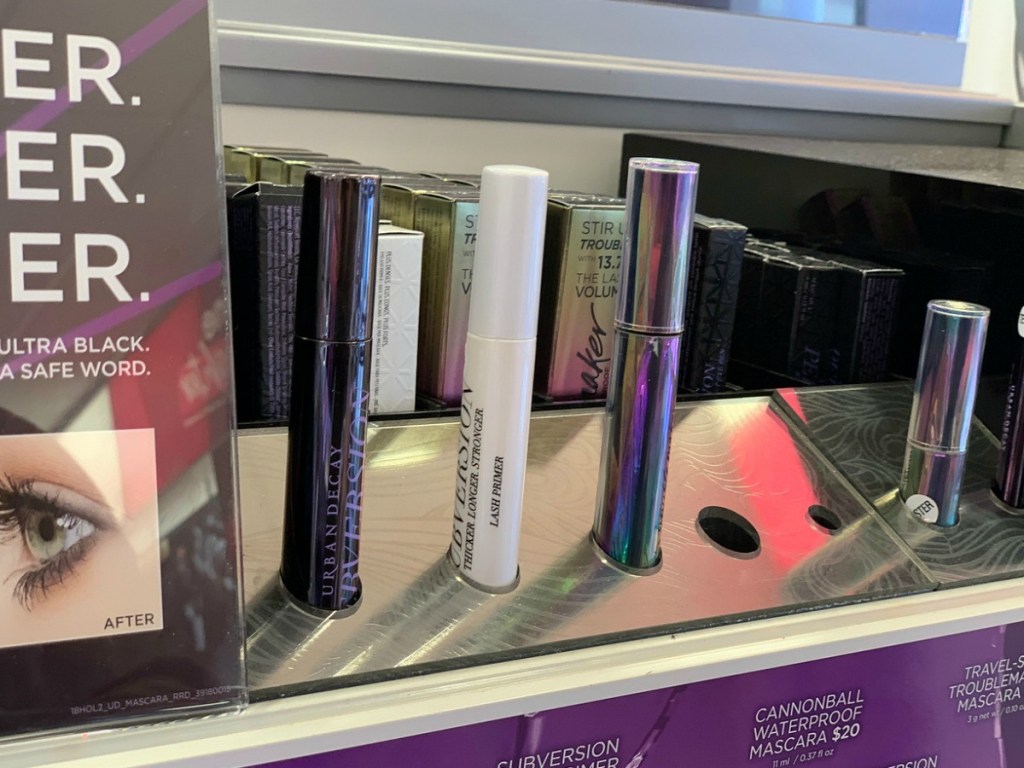 store shelf display with mascara samples