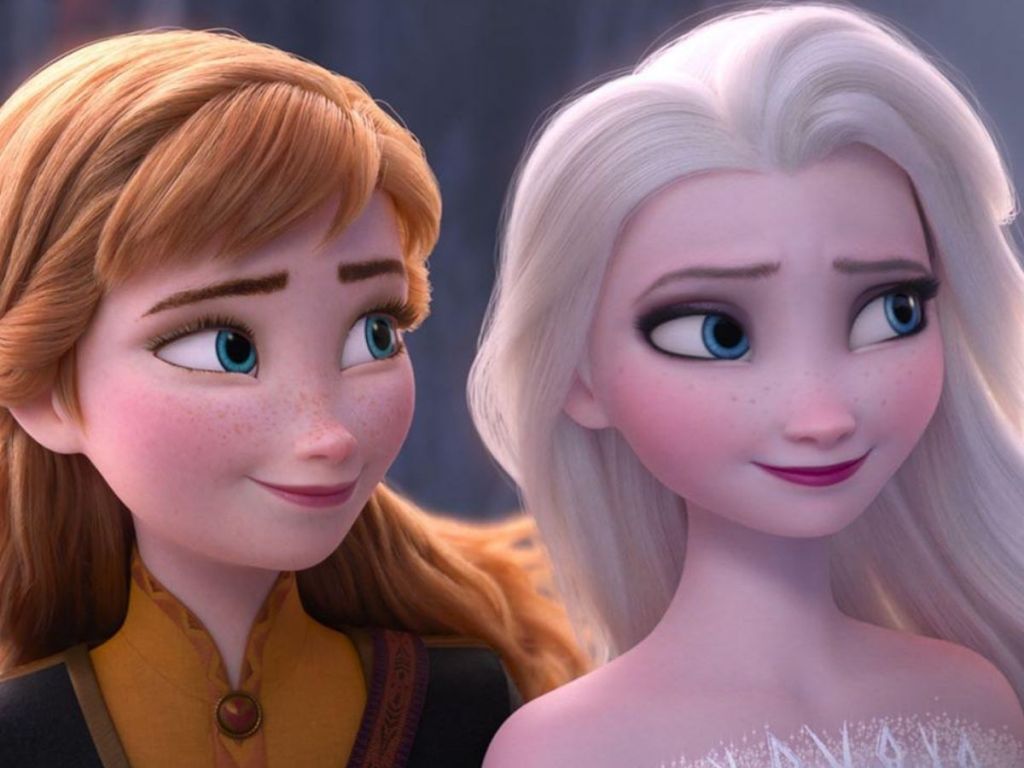 Ana and elsa from Frozen 2