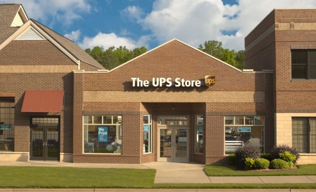 A UPS storefront