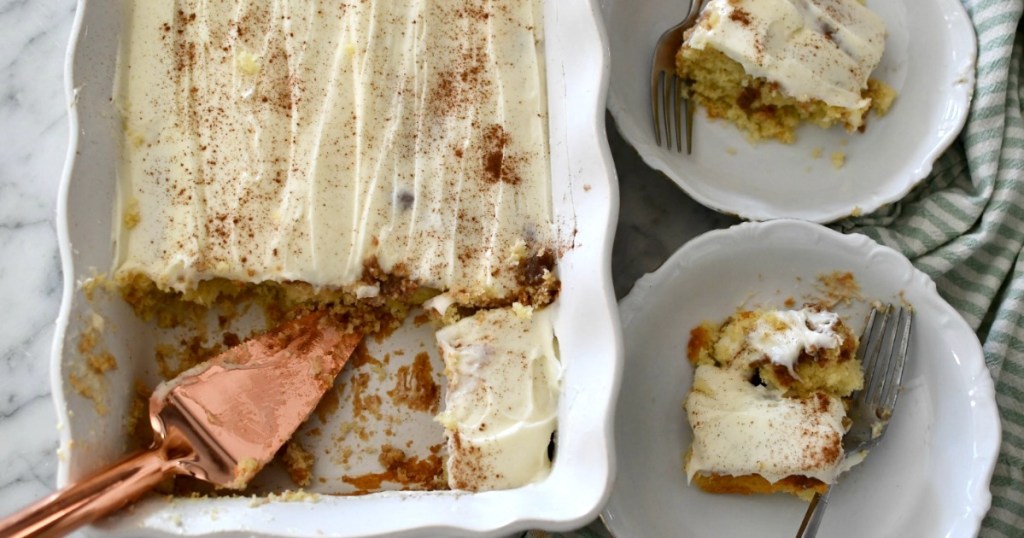 cinnamon roll poke cake 