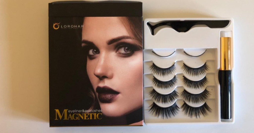 packaging of Lorchar Magnetic Eyelash & Liner Kit