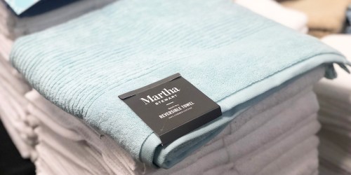 Martha Stewart Bath Towels Only $3.99 on Macys.online (Regularly $16) | Nearly 2,000 Five-Star Reviews