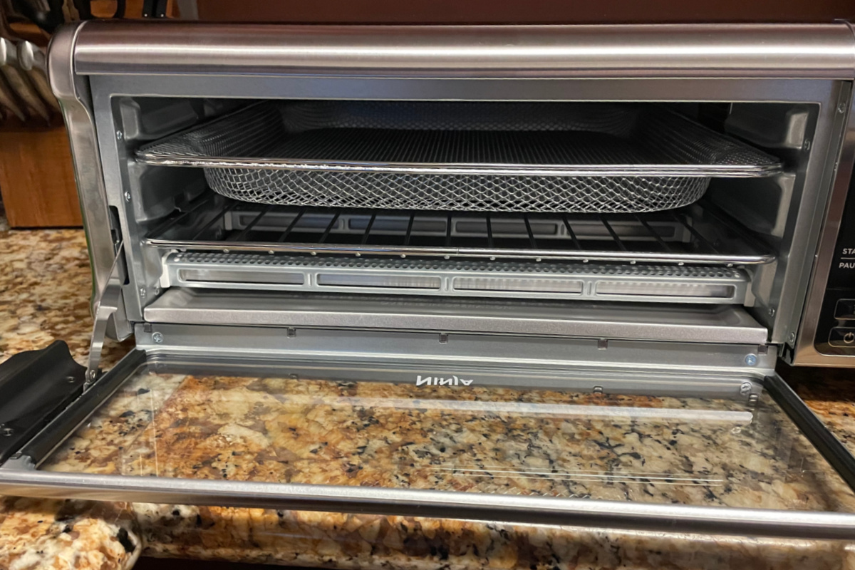 ninja foodi appliance on countertop