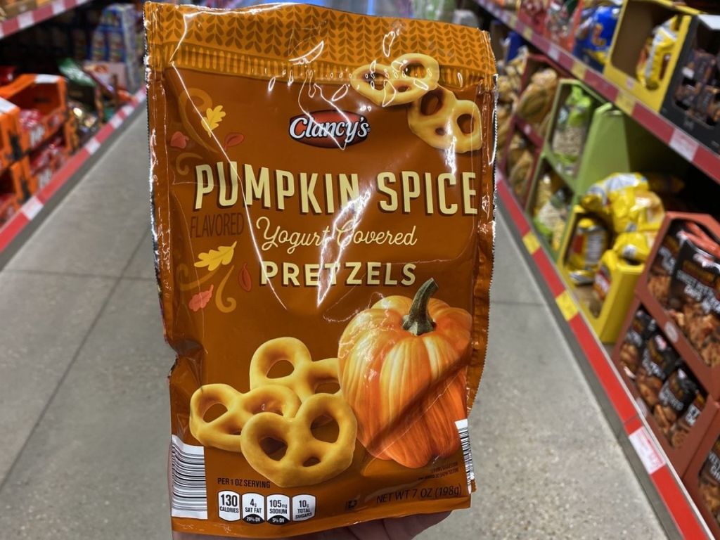 Pumpkin Spice Pretzels