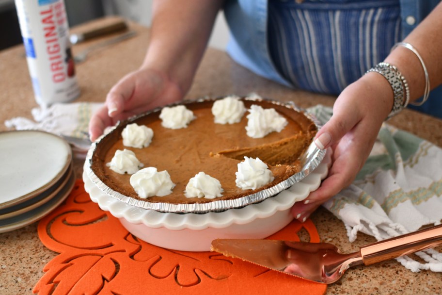 hands holding an Easy Pumpkin Pie