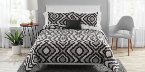 Mainstays 8-Piece onlineforter Set w/ Bonus Quilt Sets Only $35 at Walmart