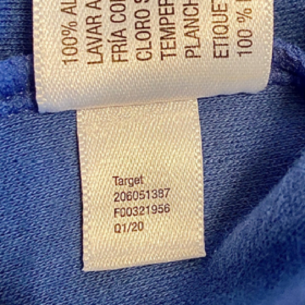 Target label inside garment