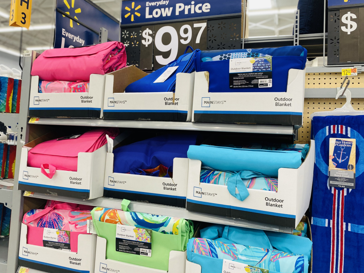 Large in-store display of picnic blankets