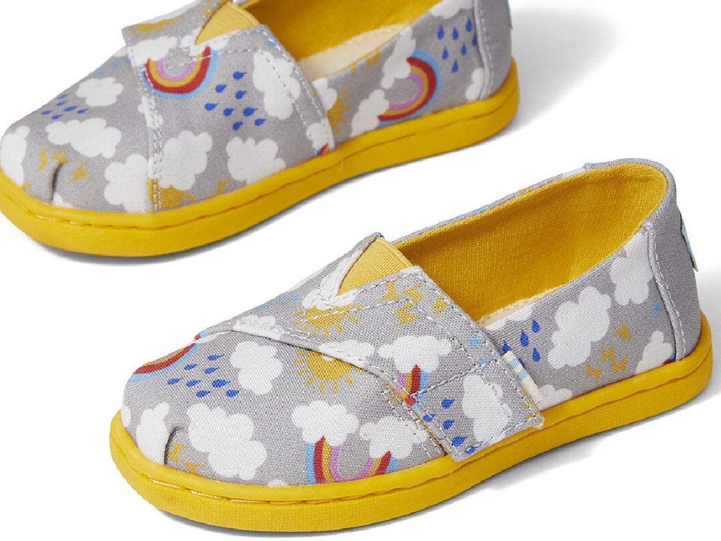 kids rainbow print shoes