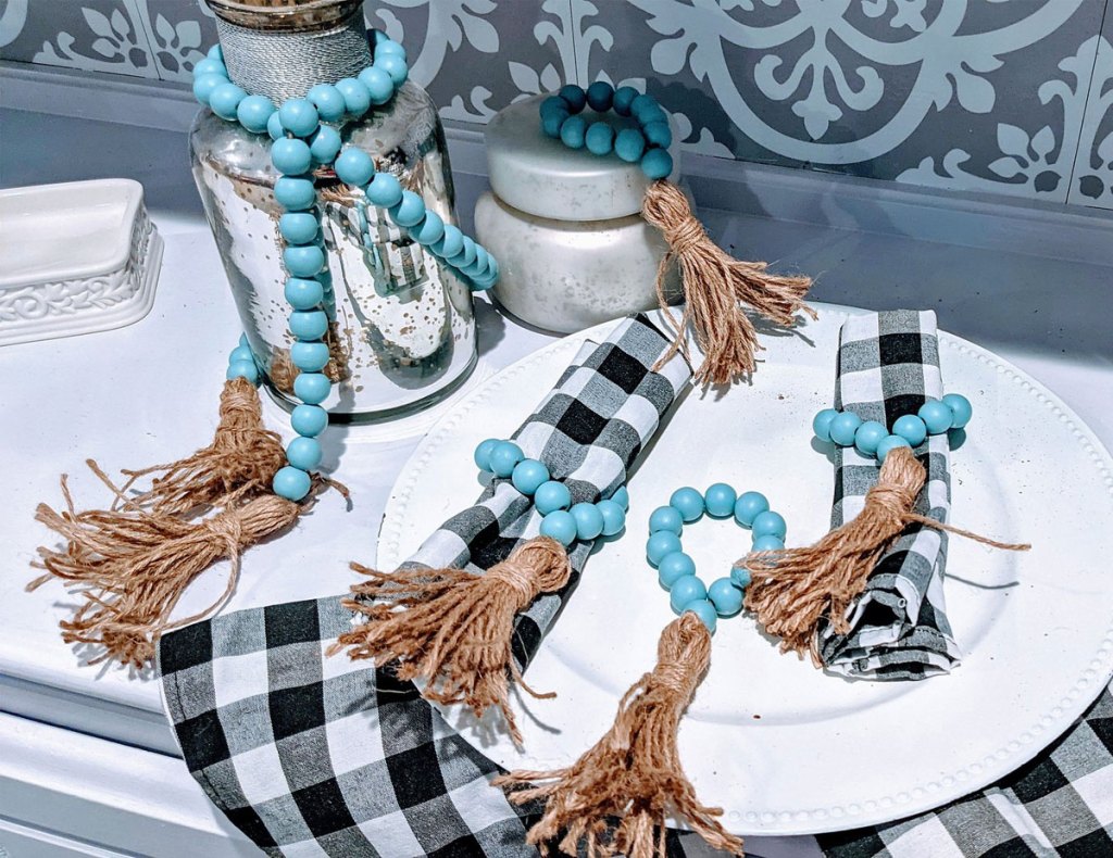 buffalo plaid napkins with blue beaded holders