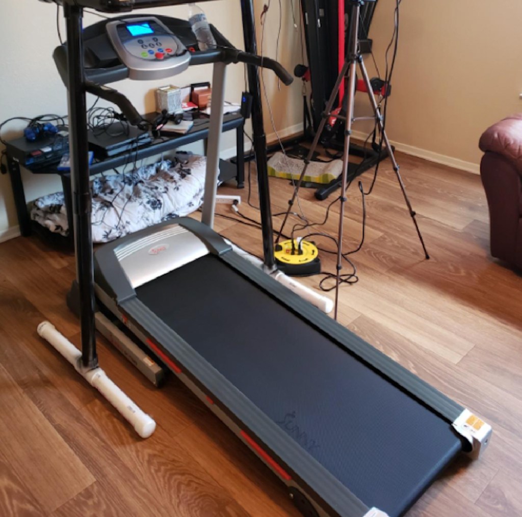 sunny health and fitness treadmill