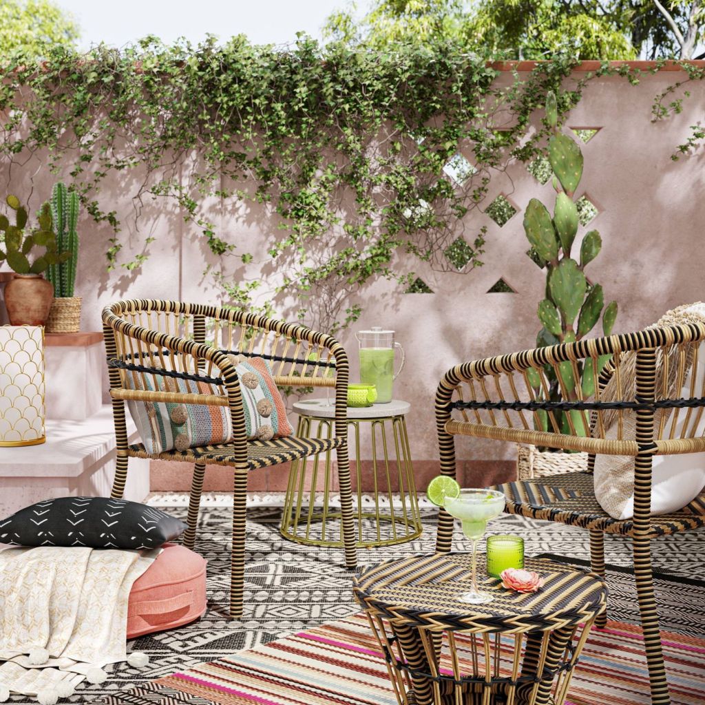 Aster Bistro Set in beautiful backyard