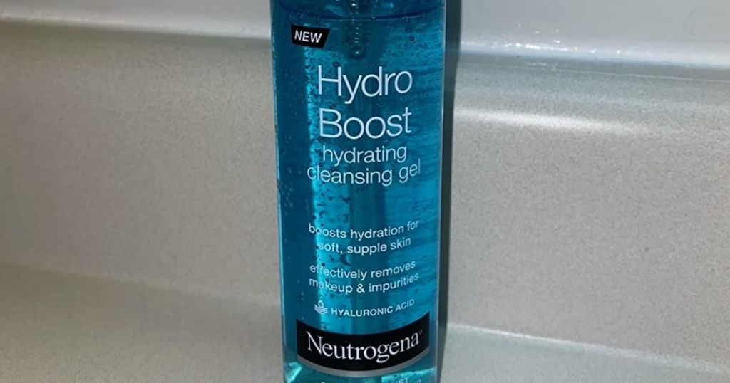 bottle of Neutrogena Hydro Boost Cleansing Gel