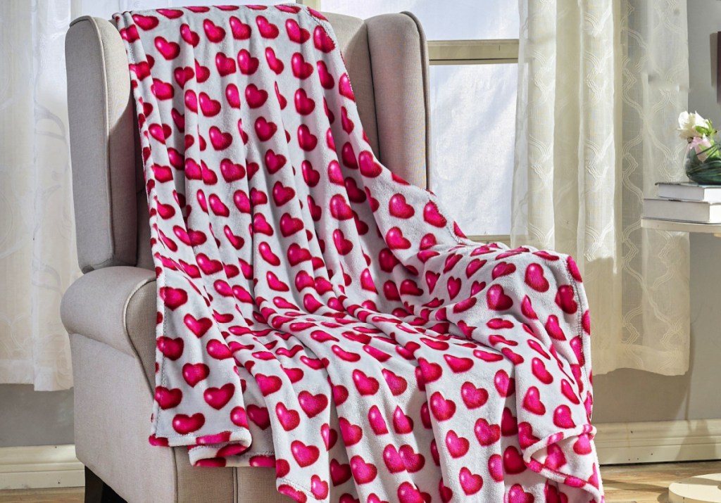 Noble House Gray & Pink Heart Juliette Throw Blanket