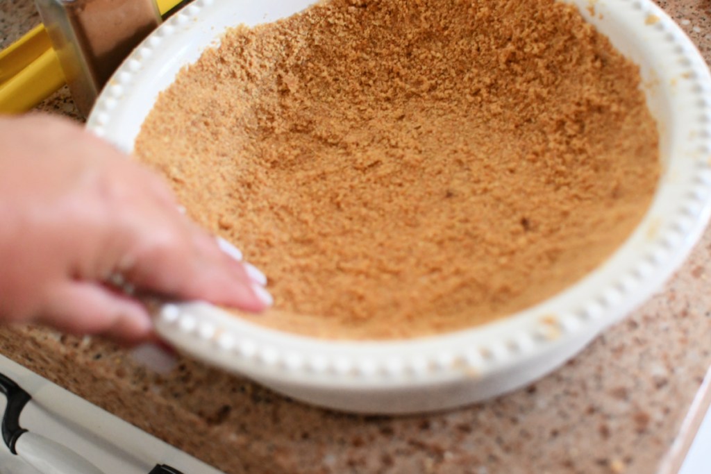 making a graham cracker crust