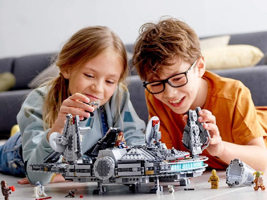 LEGO Millennium Falcon kids playing (1)