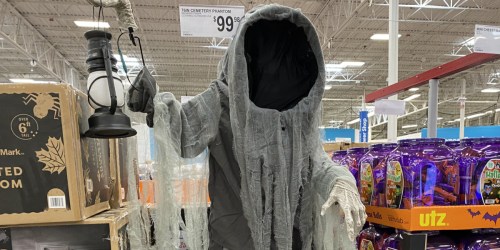 This Animated Phantom at Sam’s Club Is Over 6 Feet Tall | Have the Scariest Haunted House on the Block