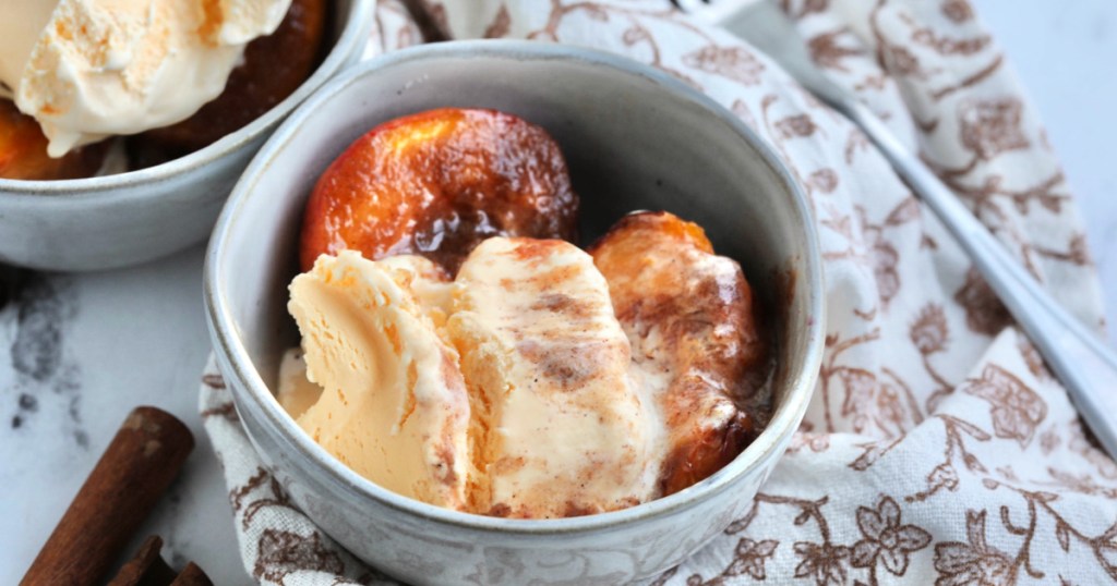 peach cobbler in a bowl