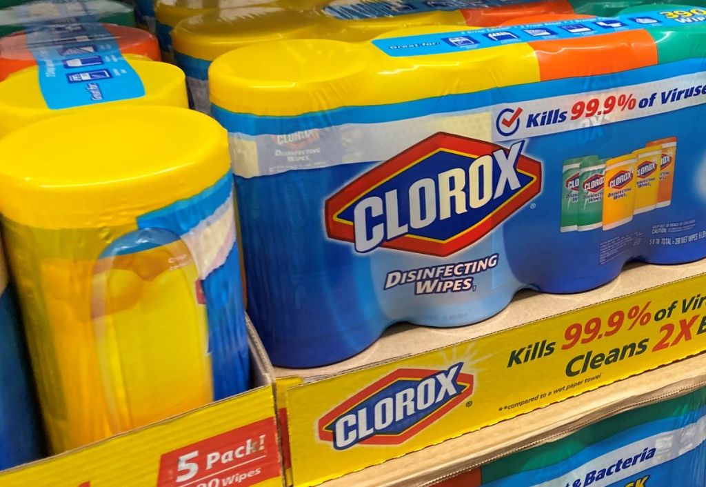 pack of Clorox wipes