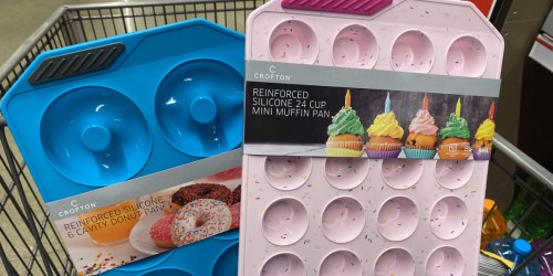 Silicone Baking Pans Only $6.99 at ALDI | onlinee w/ Reinforced Sides