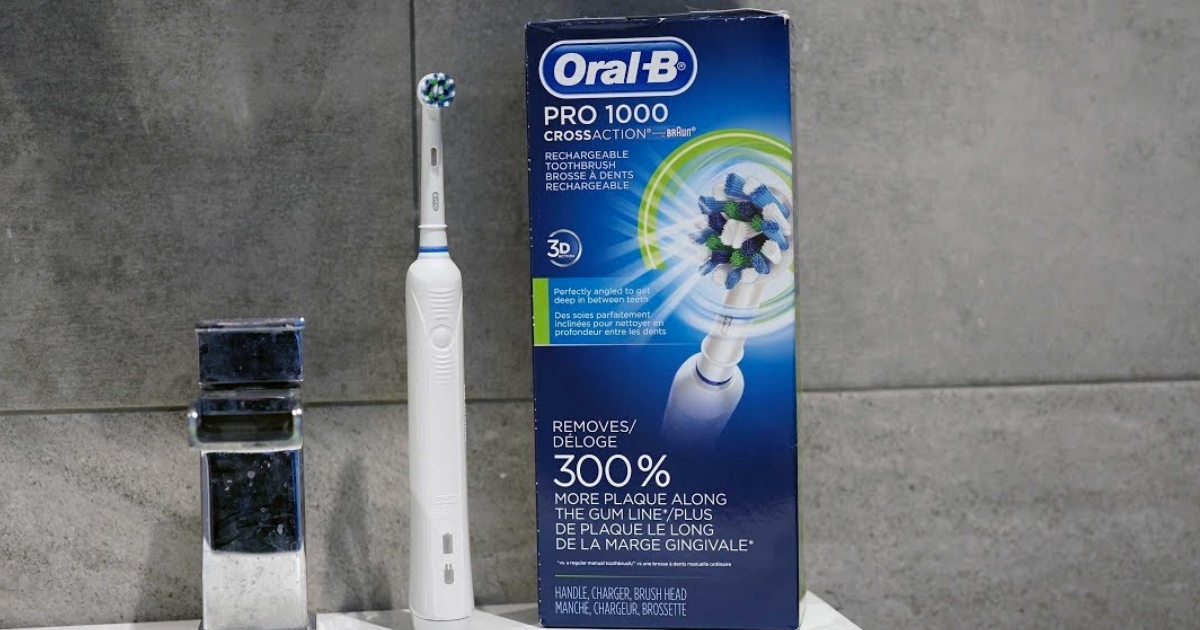 Oral-B Pro 1000 Power Rechargeable Electric Toothbrush