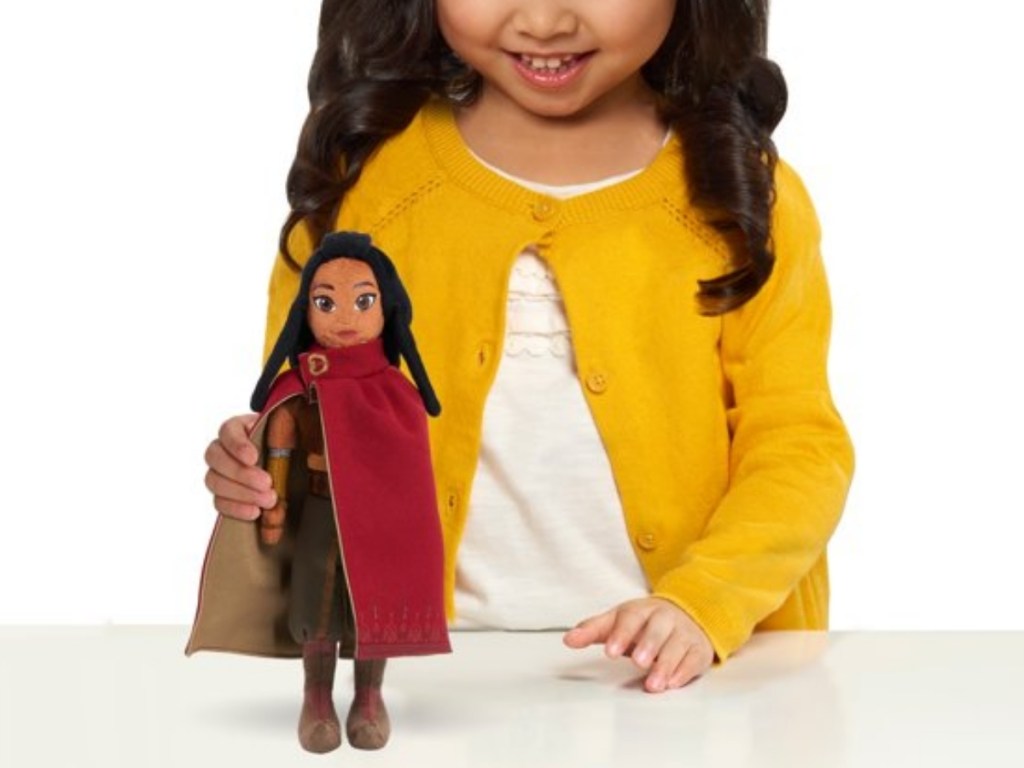 raya and the last dragon plush with girl playing